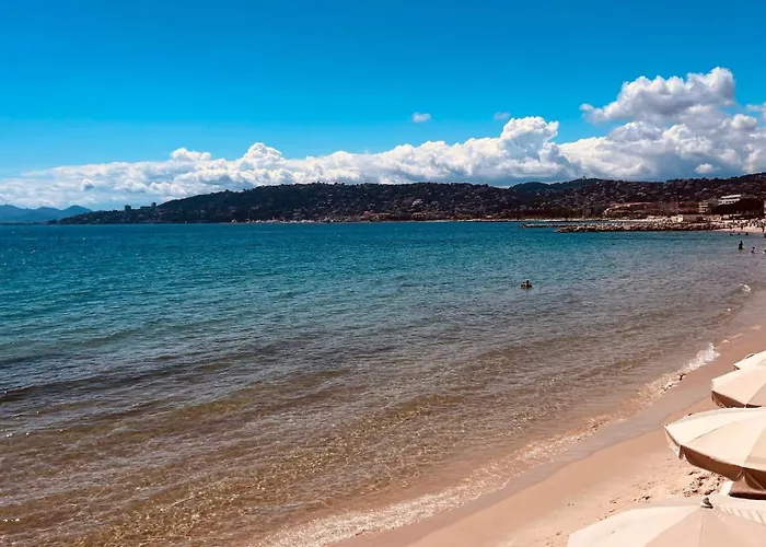 Spacieux Avec Terrasse, A 150m De La * Antibes