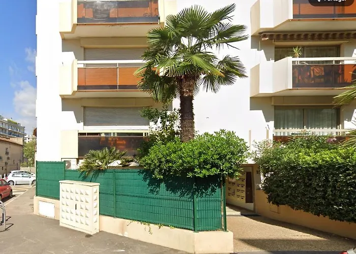 Spacieux Avec Terrasse, A 150m De La Antibes